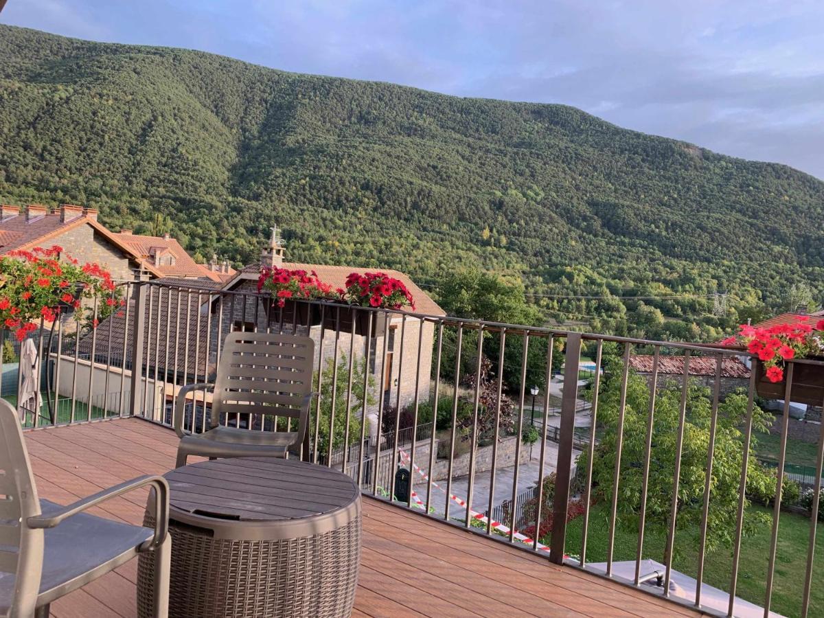 Casa Cotefablo Aloj Sorrosal Gavin Biescas Apartment Bagian luar foto