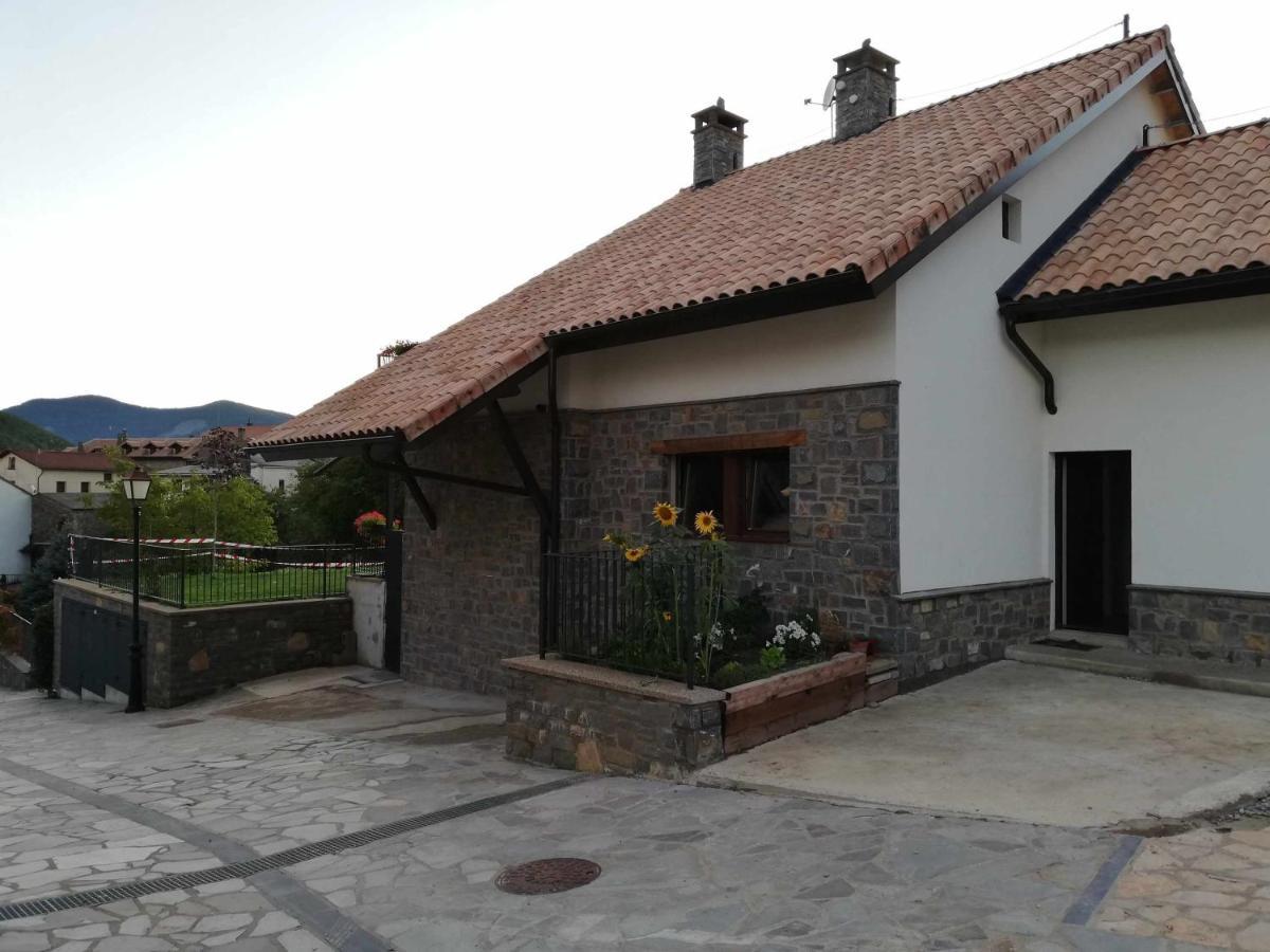 Casa Cotefablo Aloj Sorrosal Gavin Biescas Apartment Bagian luar foto